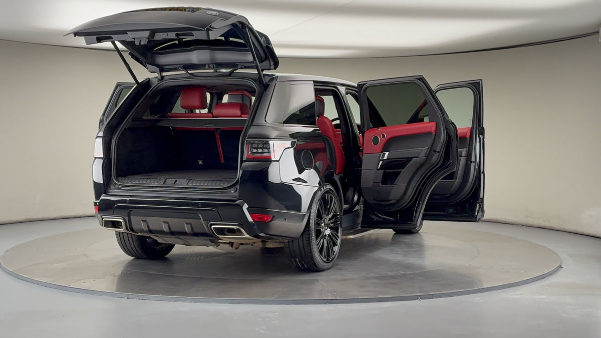 More views of Land Rover Range Rover Sport