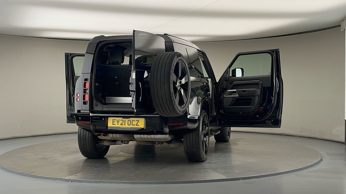 More views of Land Rover Defender 90