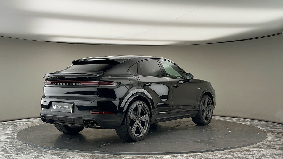 More views of Porsche Cayenne