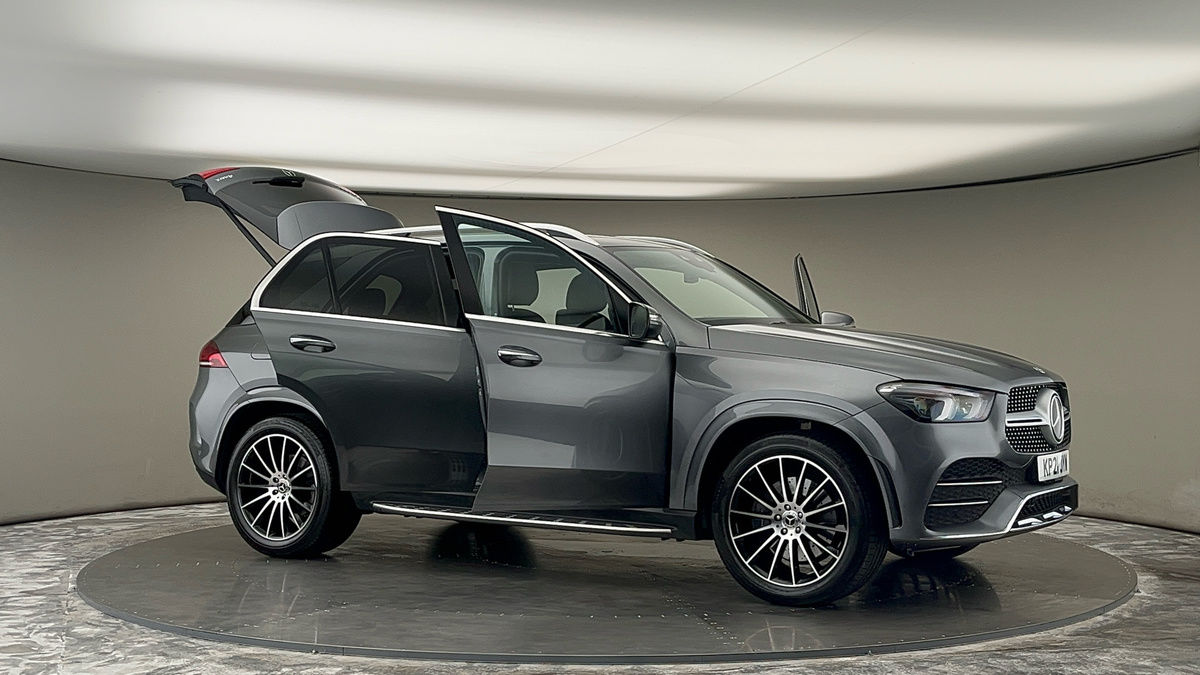 More views of Mercedes-Benz GLE