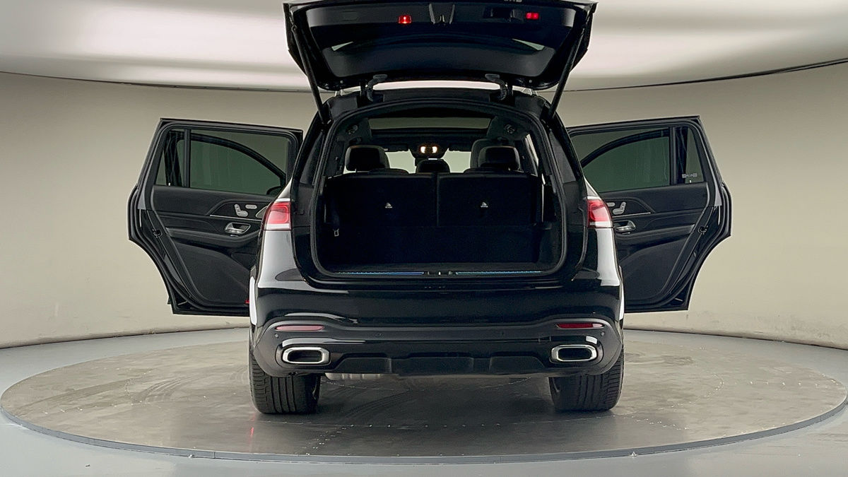 More views of Mercedes-Benz GLS