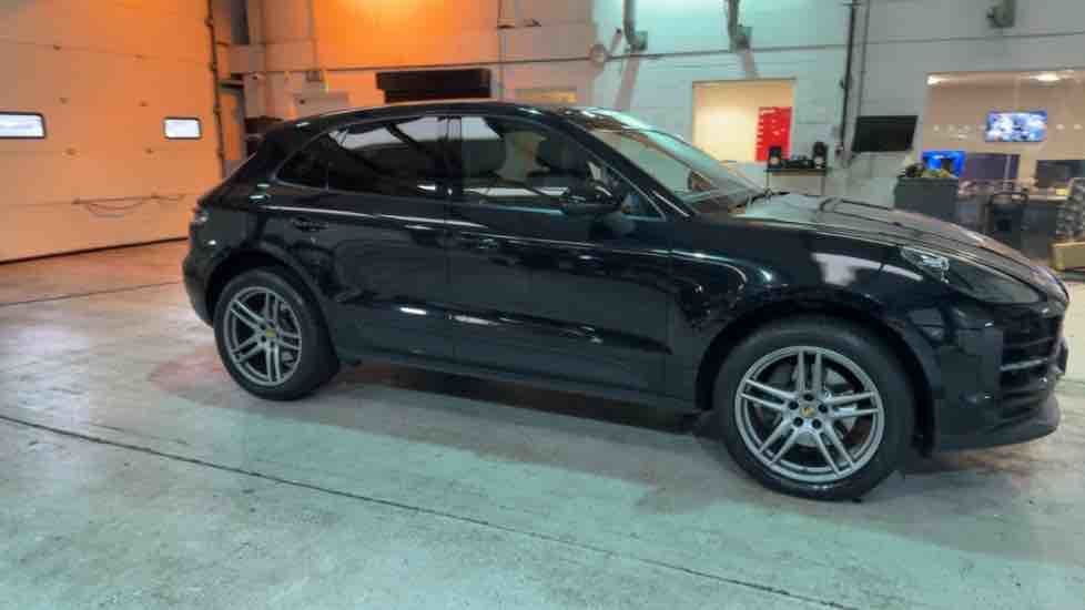 More views of Porsche Macan