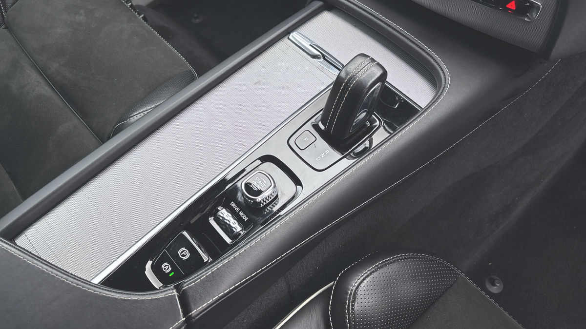 Volvo XC90 Image 6