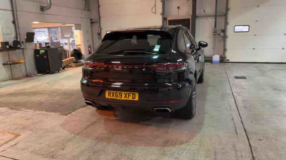 More views of Porsche Macan
