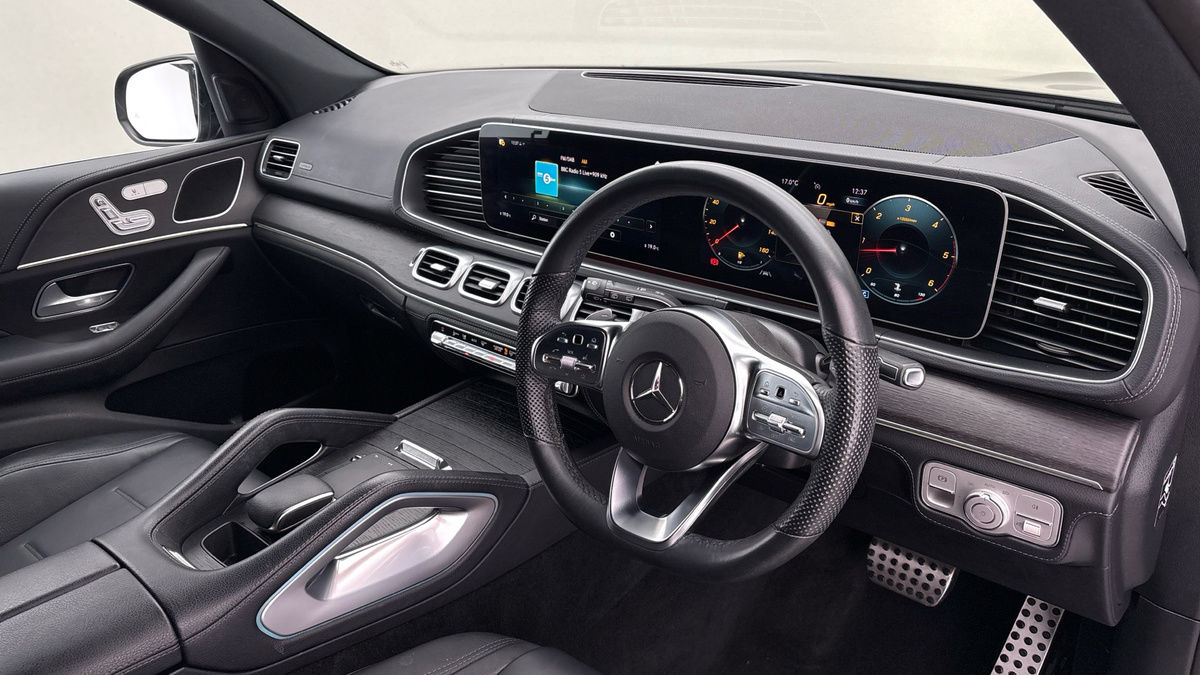 Mercedes-Benz GLE Image 5