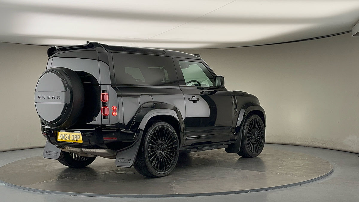 Land Rover Defender 90 Urban Image 21