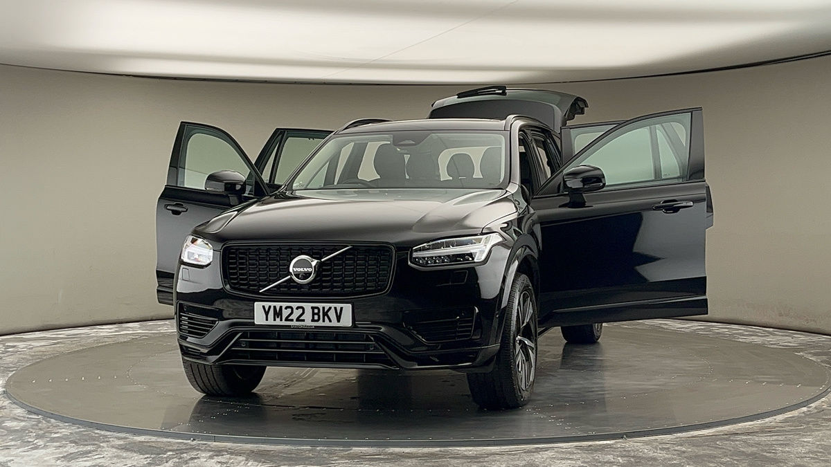 More views of Volvo XC90