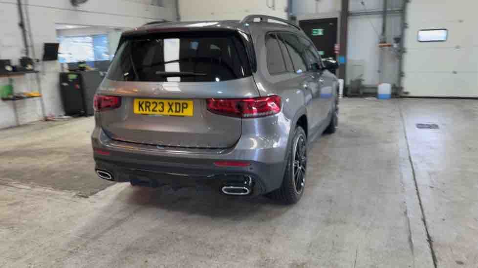 More views of Mercedes-Benz GLB