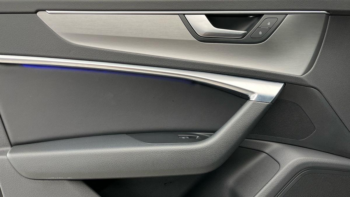 Audi A6 Saloon Image 19