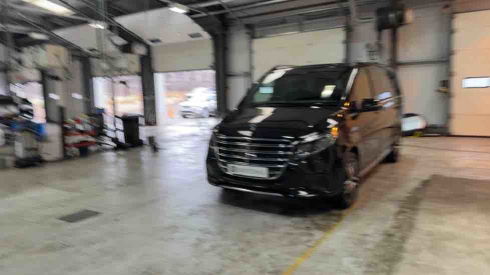 More views of Mercedes-Benz V Class