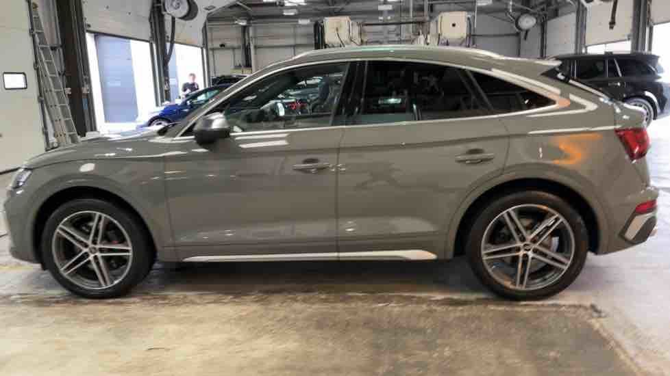 More views of Audi SQ5