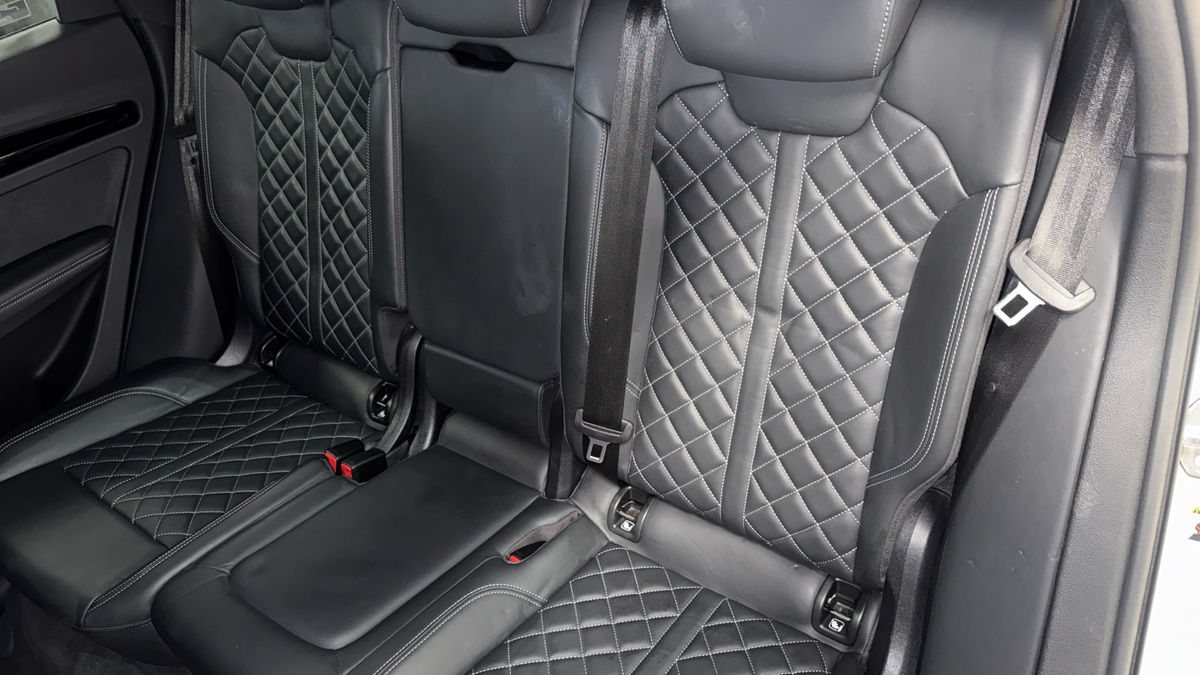 Audi Q5 Image 8