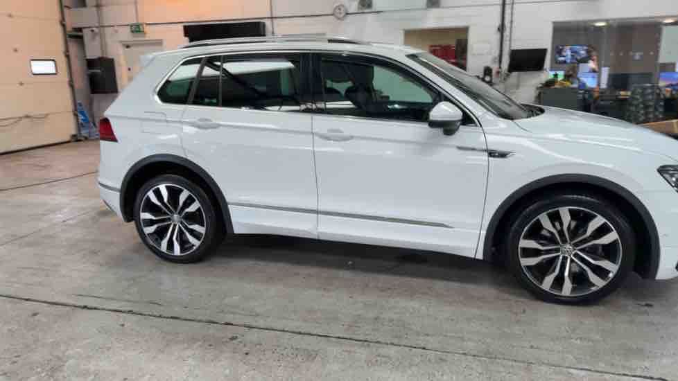 More views of Volkswagen Tiguan