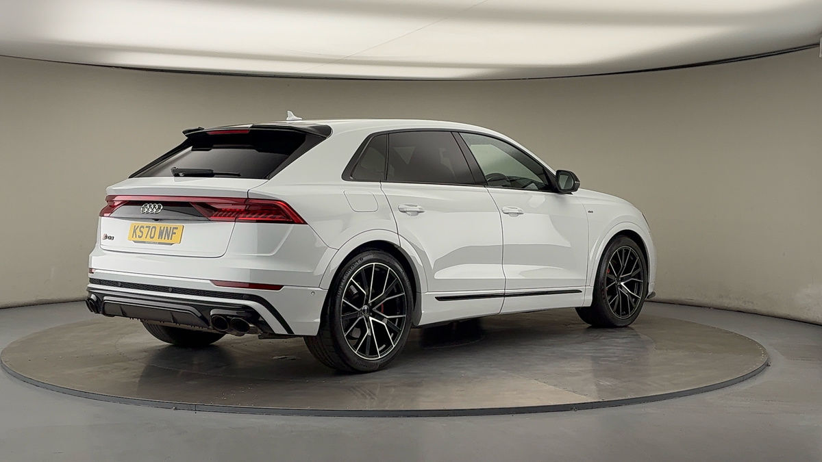 Audi Q8 Image 21