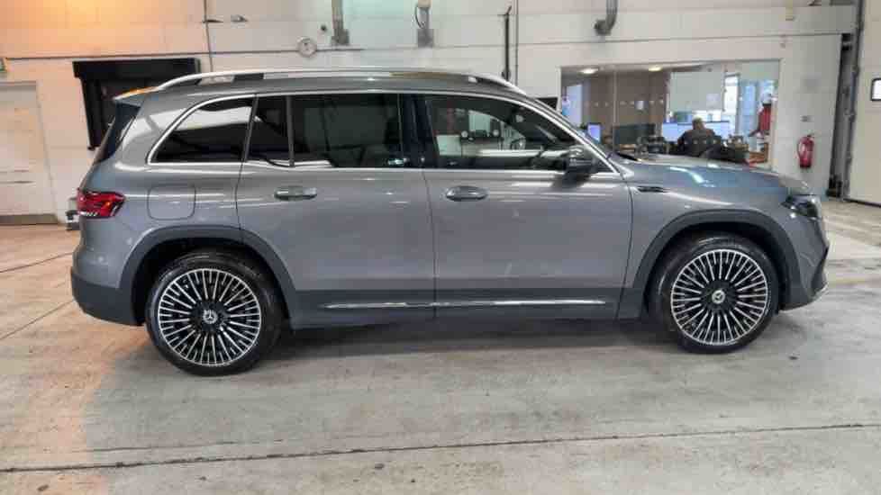More views of Mercedes-Benz EQB
