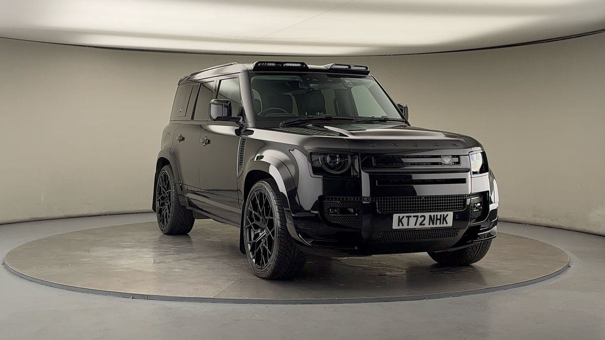 More views of Land Rover Defender 110