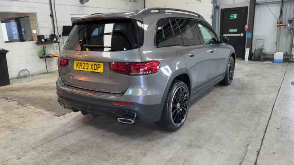More views of Mercedes-Benz GLB