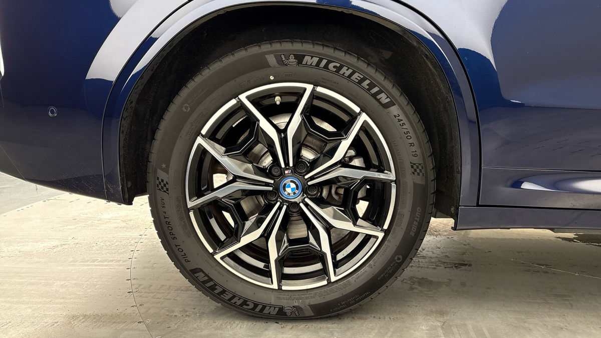 BMW X3 Image 10