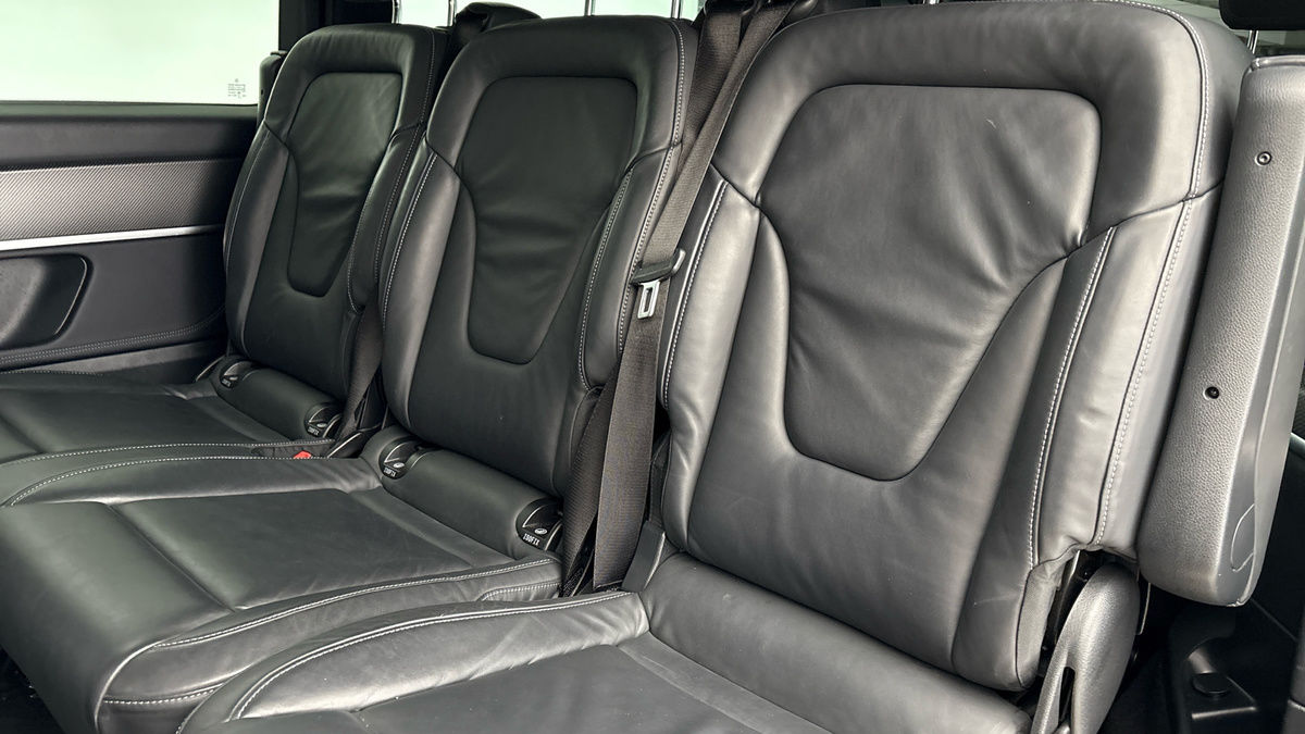 Mercedes-Benz V Class Image 8