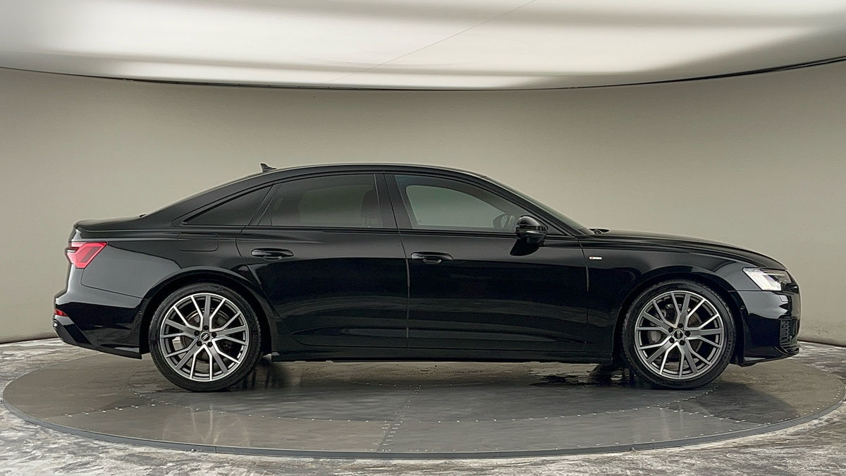 Audi A6 Saloon Image 16