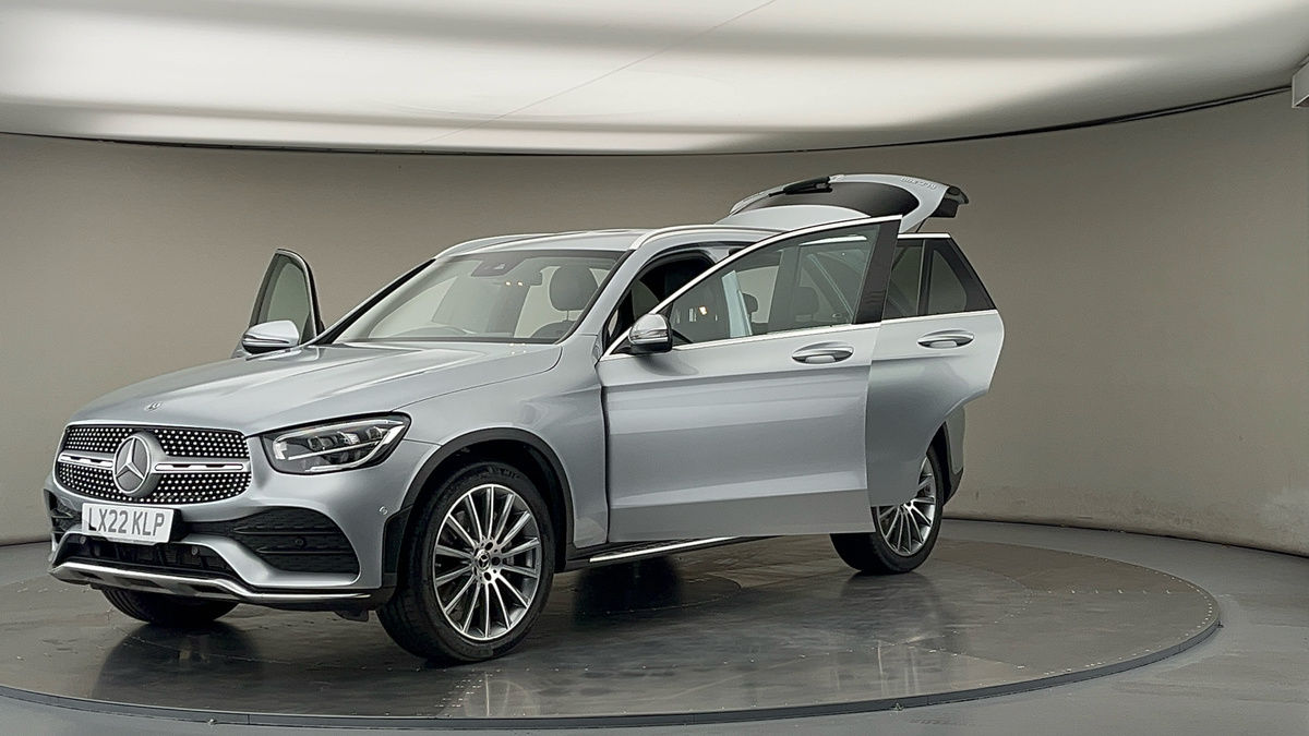 Mercedes-Benz GLC Image 22