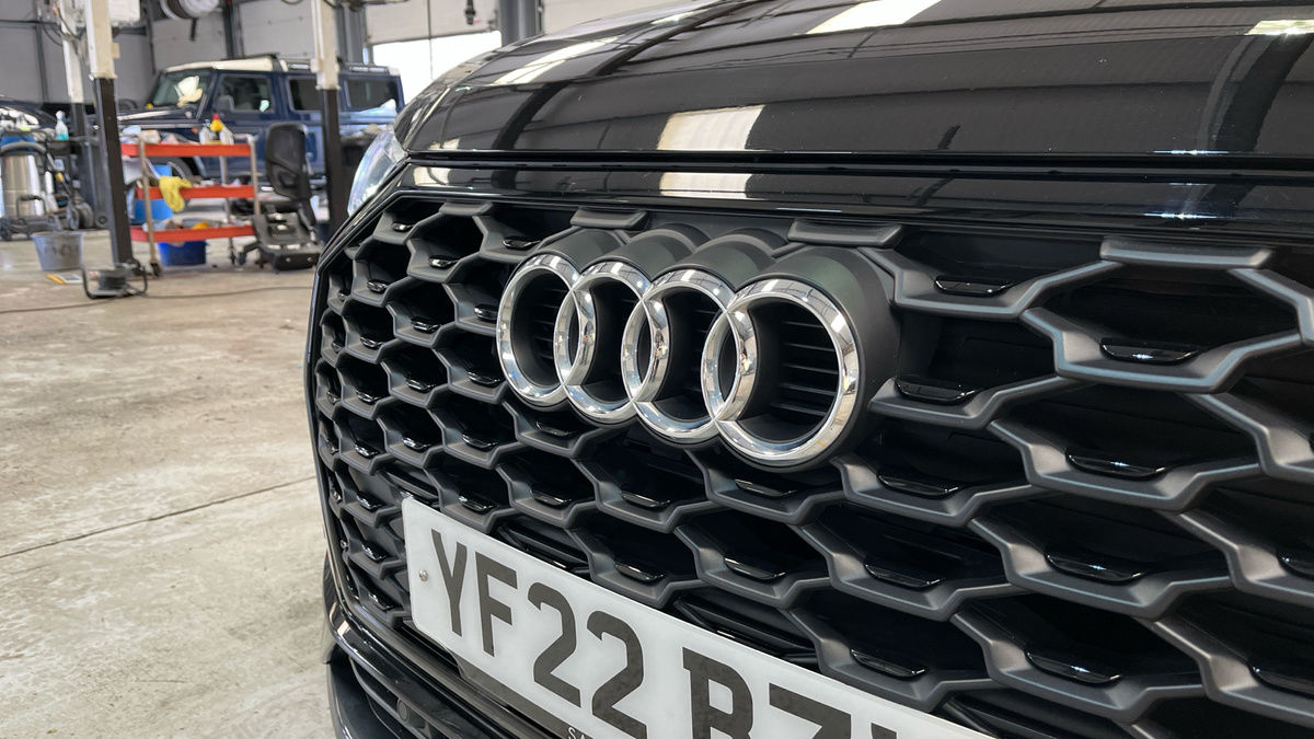 Audi Q3 Image 20