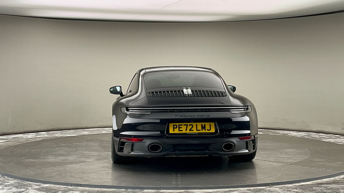 More views of Porsche 911