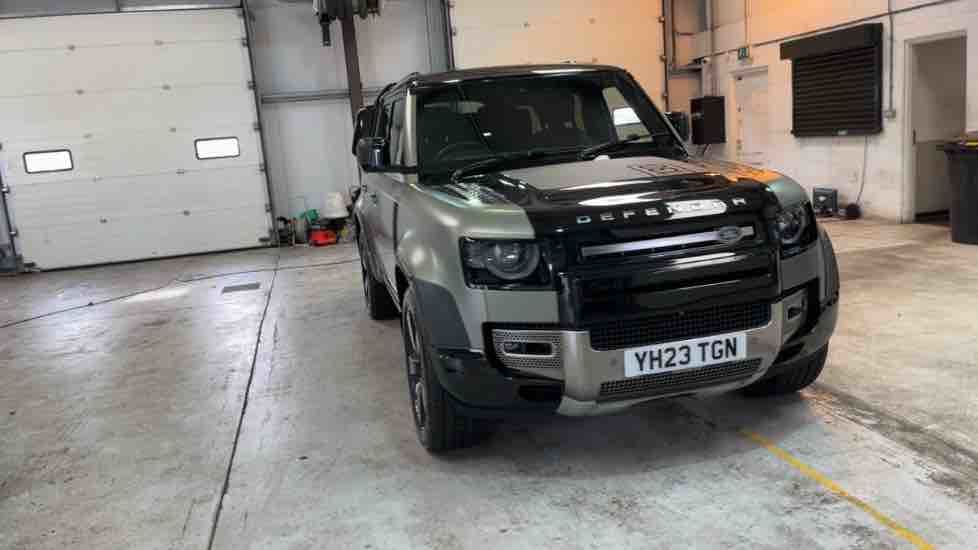 More views of Land Rover Defender 130