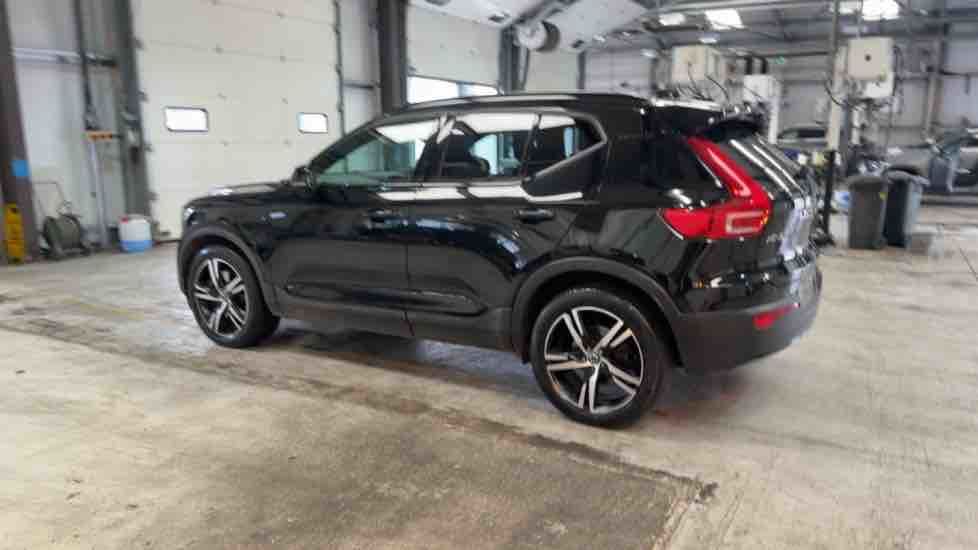 More views of Volvo XC40