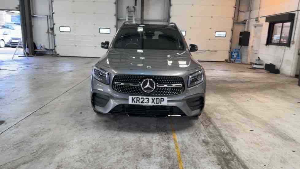 More views of Mercedes-Benz GLB