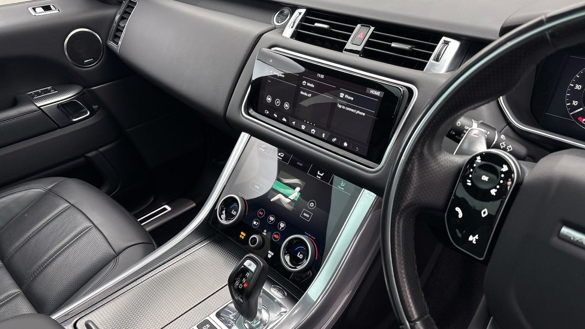 Land Rover Range Rover Sport Image 18