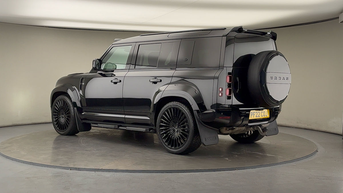 More views of Land Rover Defender 110