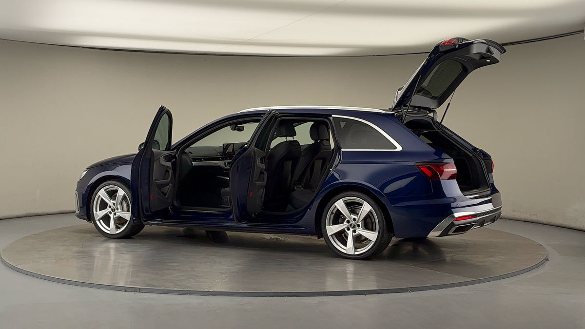 More views of Audi A4 Avant