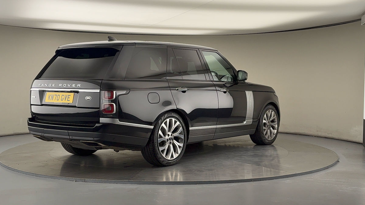 More views of Land Rover Range Rover