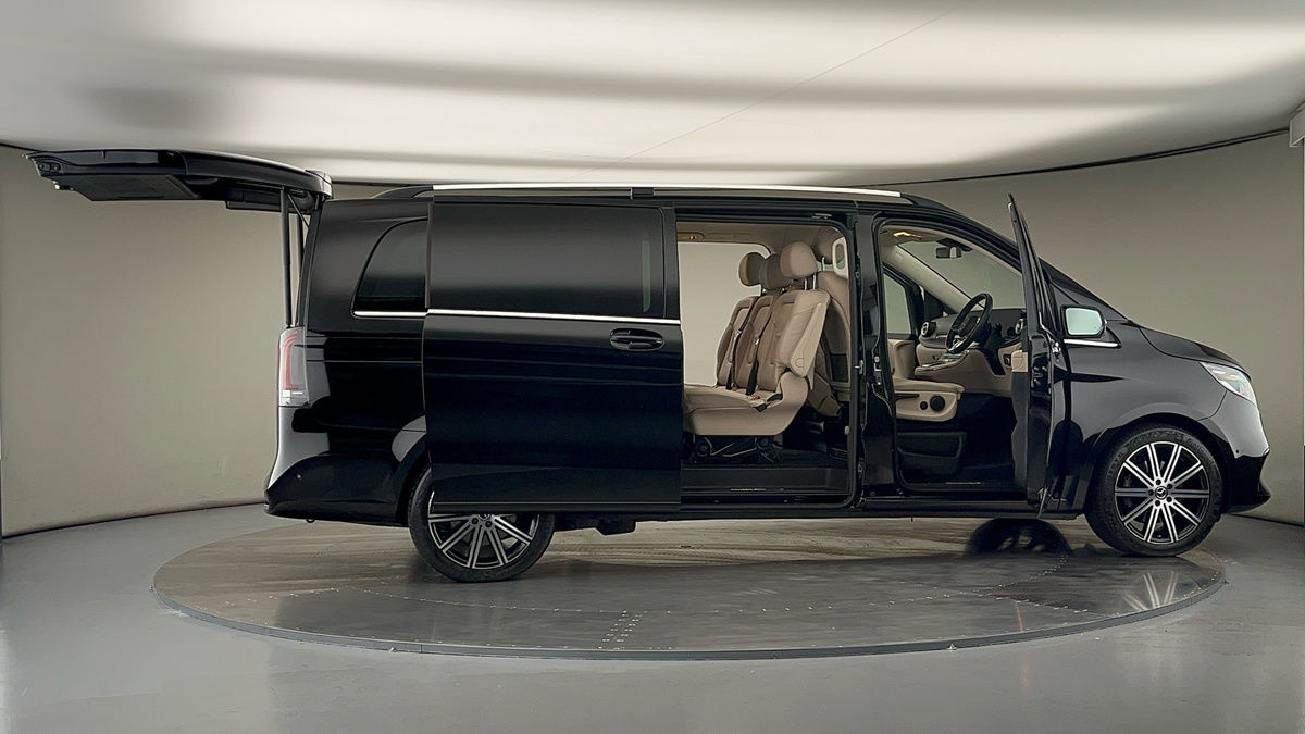 More views of Mercedes-Benz V Class
