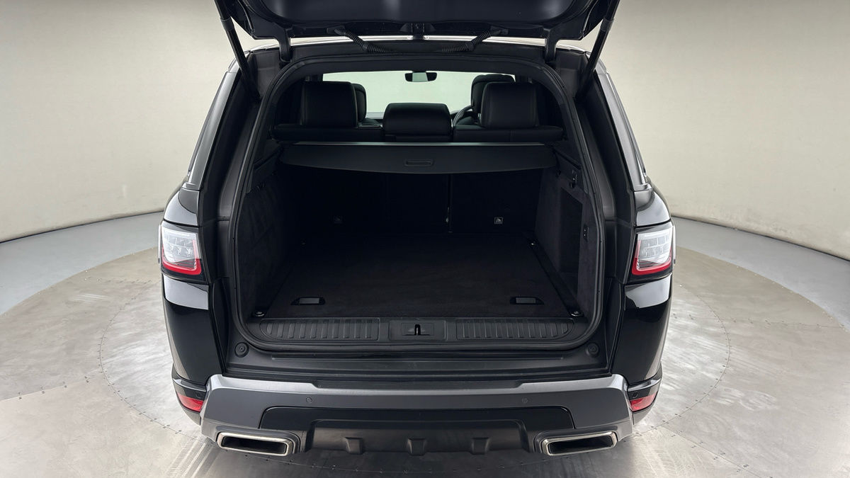 Land Rover Range Rover Sport Image 11