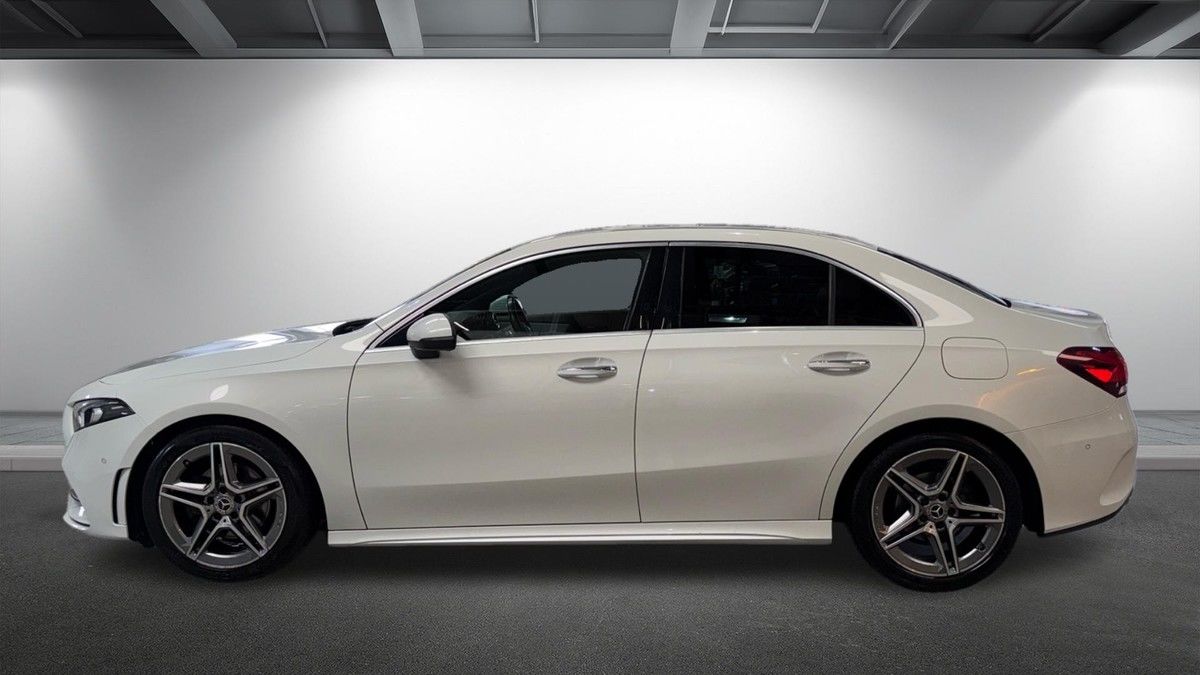Mercedes-Benz A Class Image 15