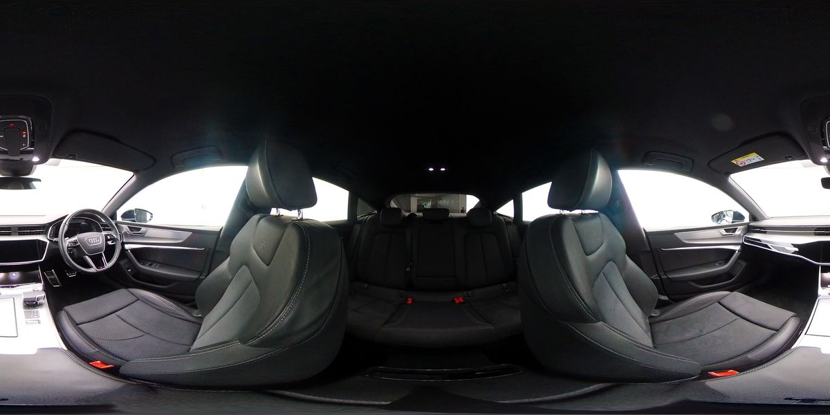 More views of Audi A7
