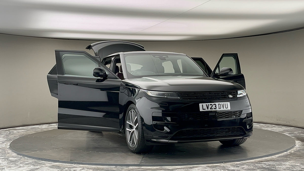 More views of Land Rover Range Rover Sport