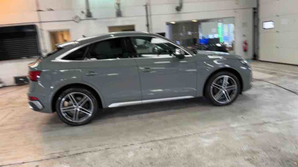 More views of Audi SQ5