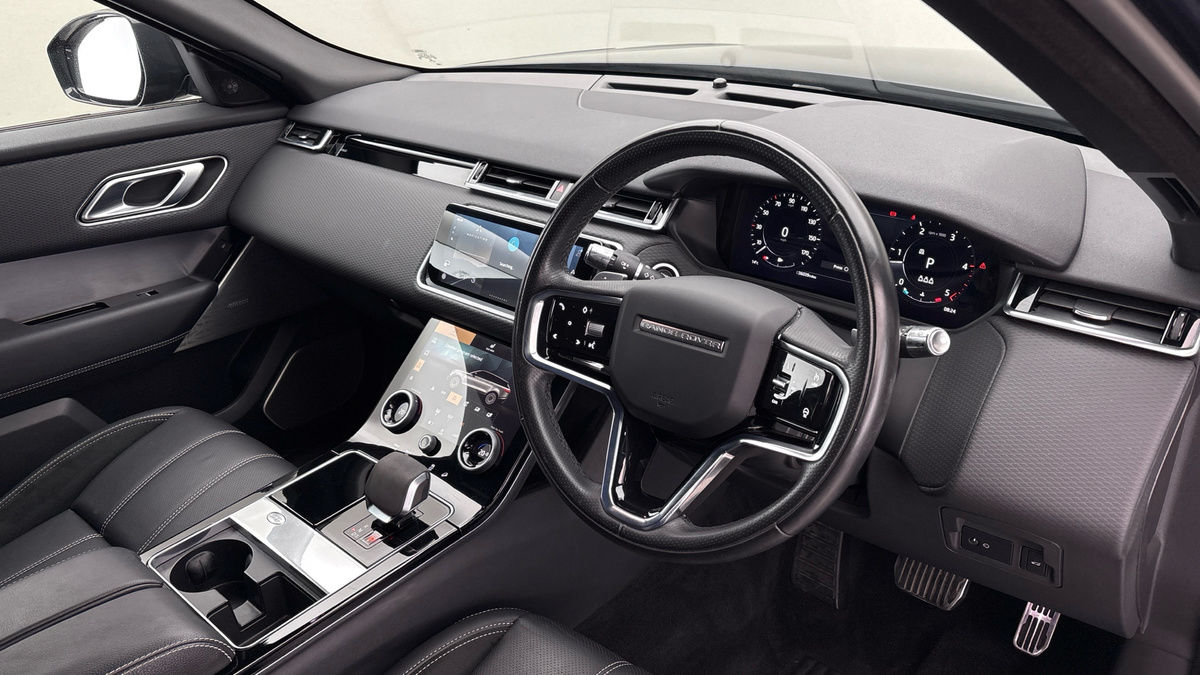 Land Rover Range Rover Velar Image 5