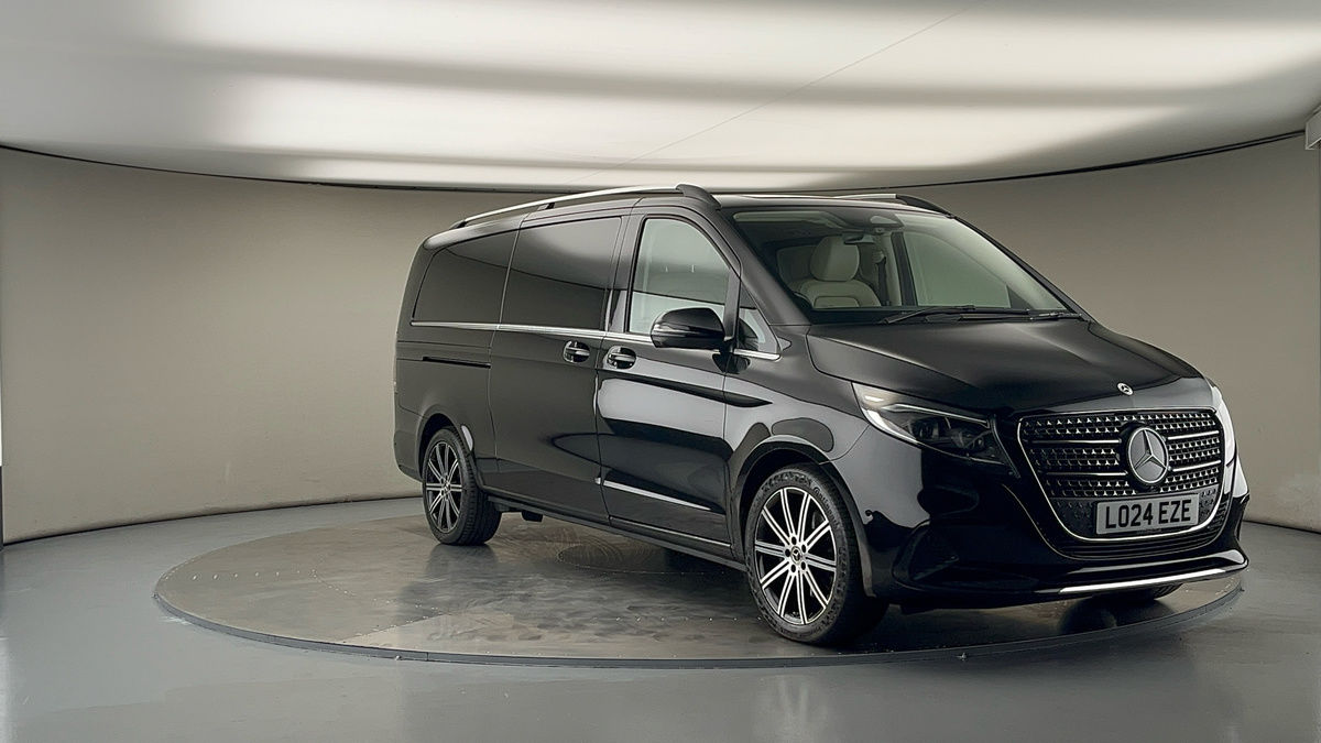 Mercedes-Benz V Class Sticky Header Image