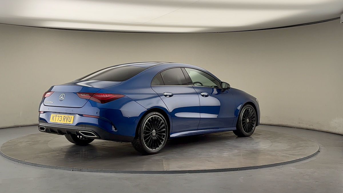 Mercedes-Benz CLA Image 21