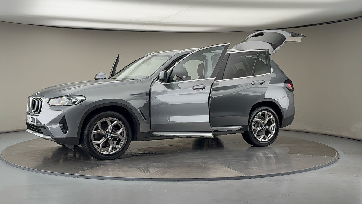 More views of BMW X3