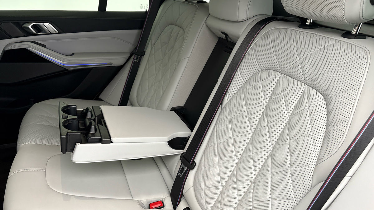 BMW X5 Image 9