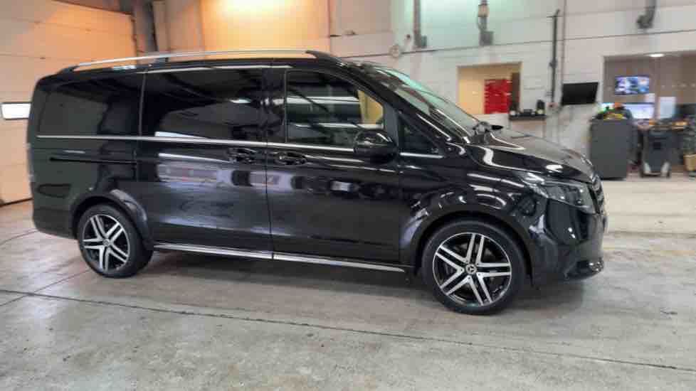 More views of Mercedes-Benz V Class