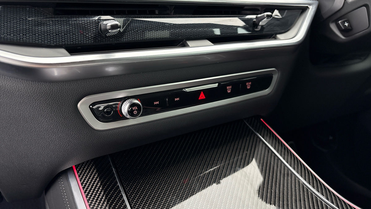BMW X5 Image 6