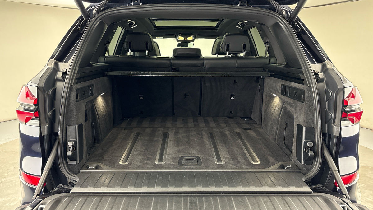 BMW X5 Image 11
