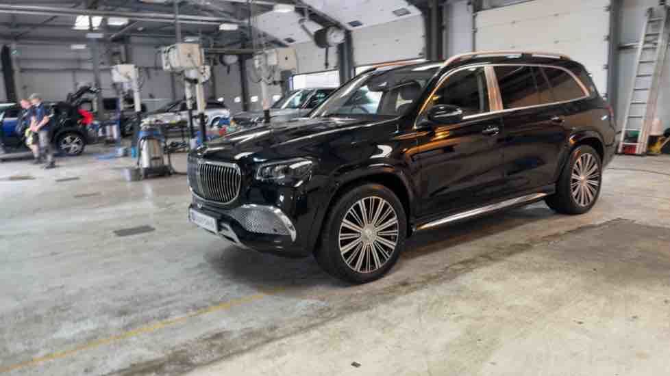 More views of Mercedes-Benz Maybach GLS