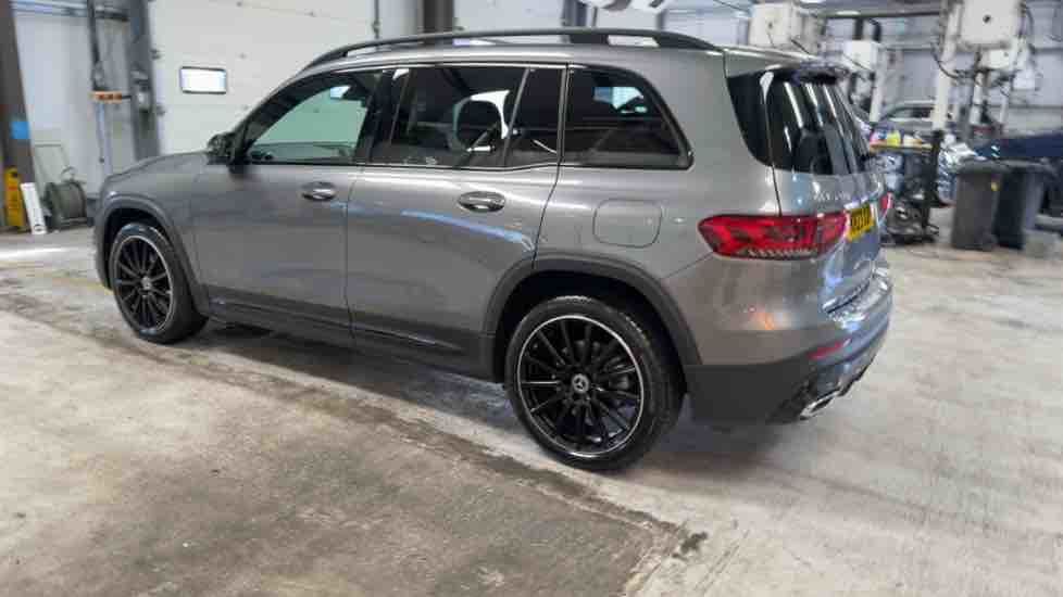 More views of Mercedes-Benz GLB